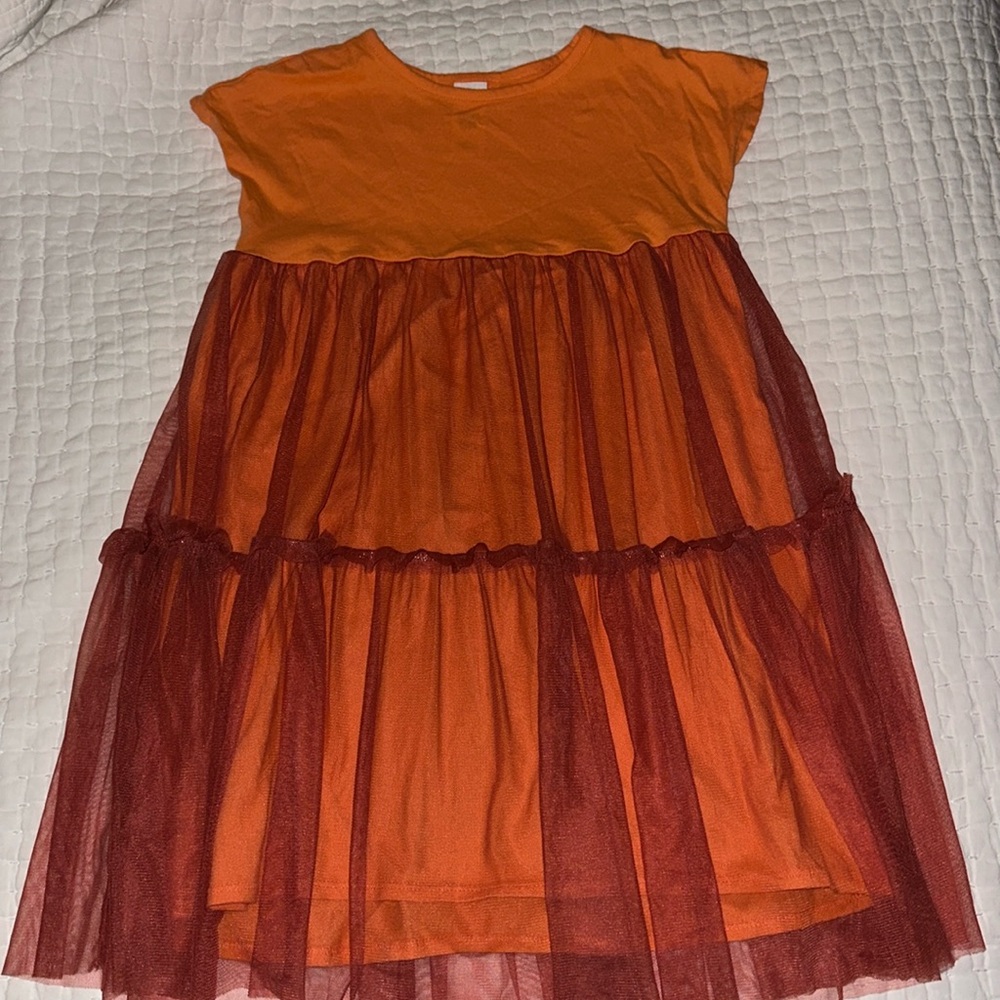 Girls dress, size 7, beautiful orange color, NWOT